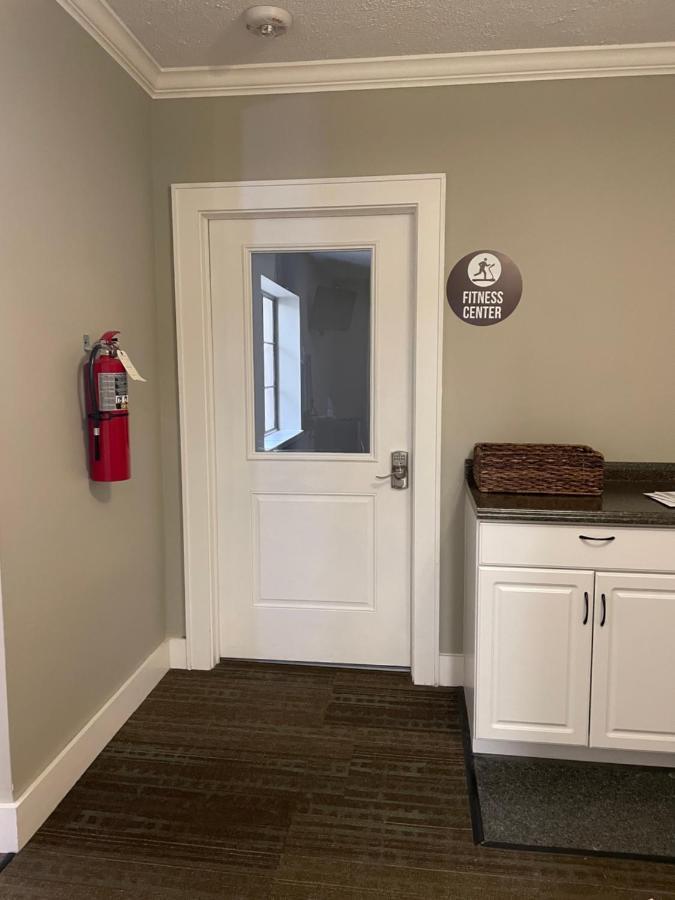 Culpeper Center Suites Eksteriør billede